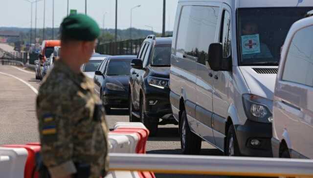 В Раде предлагают отменить ограничения на передвижение военнообязанных в Украине