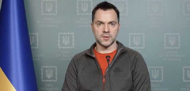 Арестович прокоментував заборону на поїздки по країні без дозволу військкоматів
