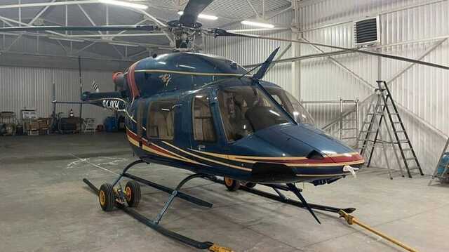 Суд передал на нужды ВСУ вертолет и самолет Медведчука