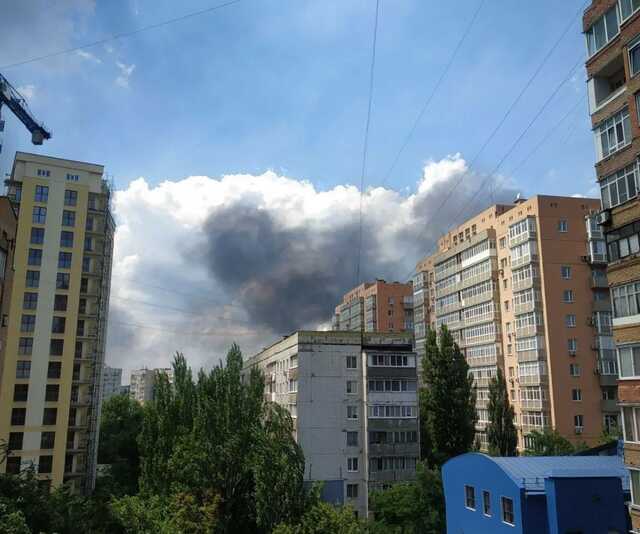 СМИ показали последствия украинского удара по складу боеприпасов россиян в Донецке со спутника