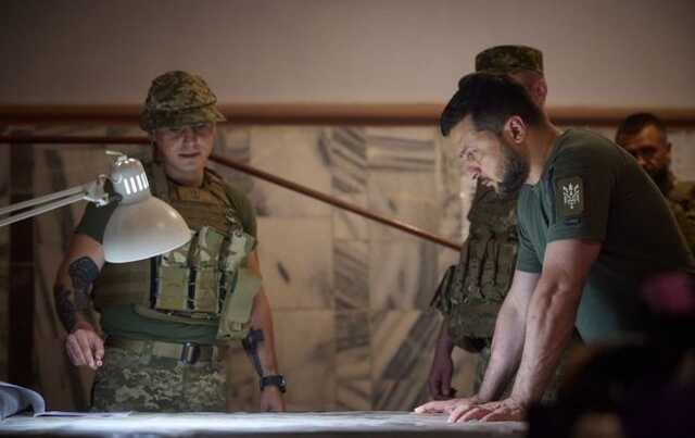 Зеленский приехал на передовую в Днепропетровской области