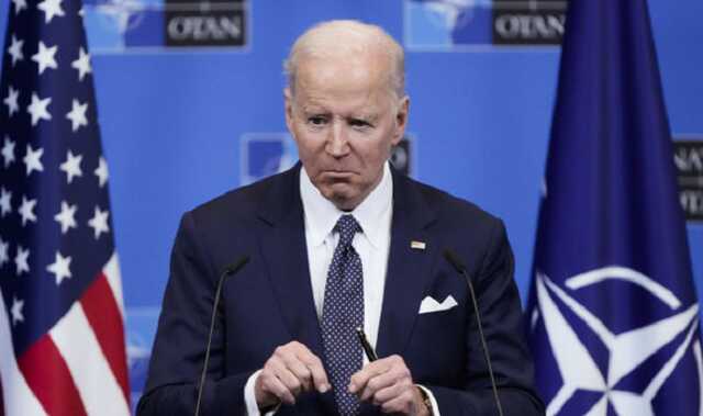 Байден рассматривает возможность введения в США чрезвычайного положения