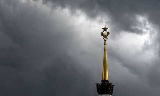 Москвой пронесся мощный ураган: на бульваре в честь Украины погиб россиянин