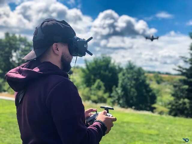 В Украине стартовало обучение первых операторов для "Армии дронов" ВСУ