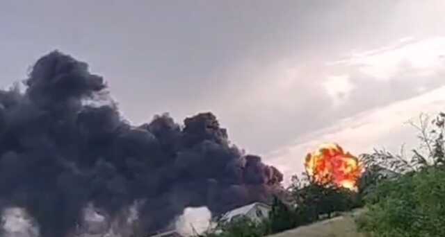 ВСУ после Новой Каховки уничтожили еще один российский склад под Херсоном