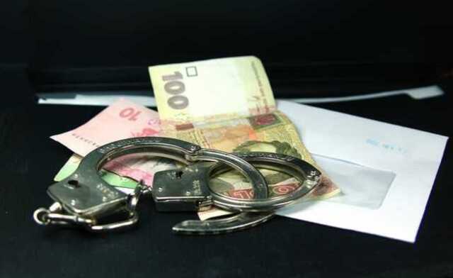 В Черкассах чиновники мэрии придумали схему сбора взяток у переселенцев