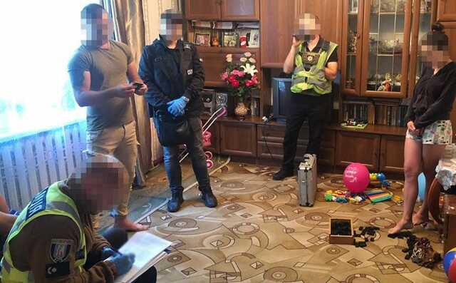 В Киеве задержали волонтера, присваивавшего деньги, собранные для ВСУ