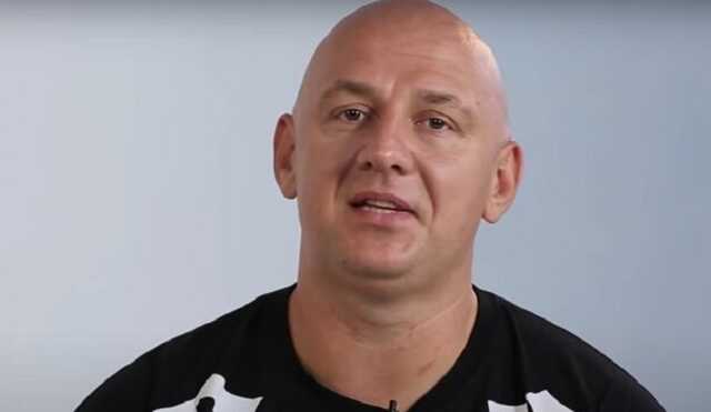 Потап показал, как выглядит после паралича лица