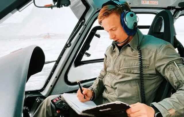 В России 5-кратный чемпион мира по биатлону сгорел в разбившемся вертолете