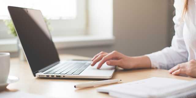 У Мінреінтеграції назвали пріоритетом питання закупівлі ноутбуків для студентів, які виїжджають із окупації