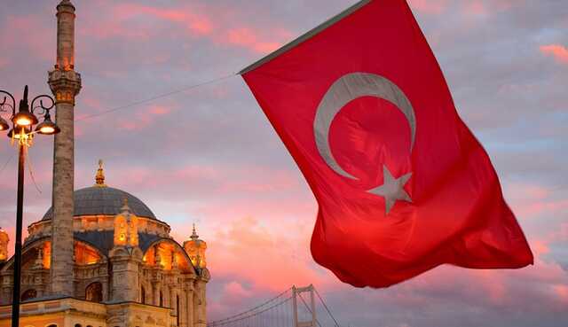 Туреччина планує відмовитися від долара під час оплати за російські енергоносії - Bloomberg