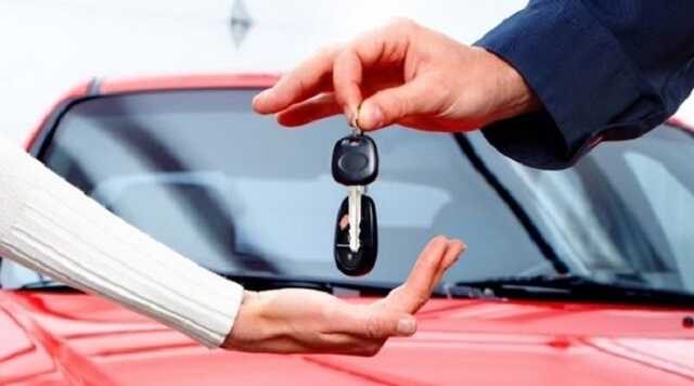 В Украине продажи новых автомобилей снизились на 61%