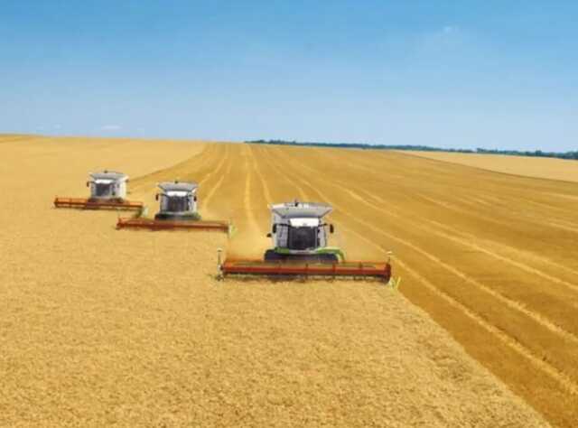 "Така ціна зараз українського хліба": на Дніпропетровщині роботу фермерів переривають хаотичні обстріли