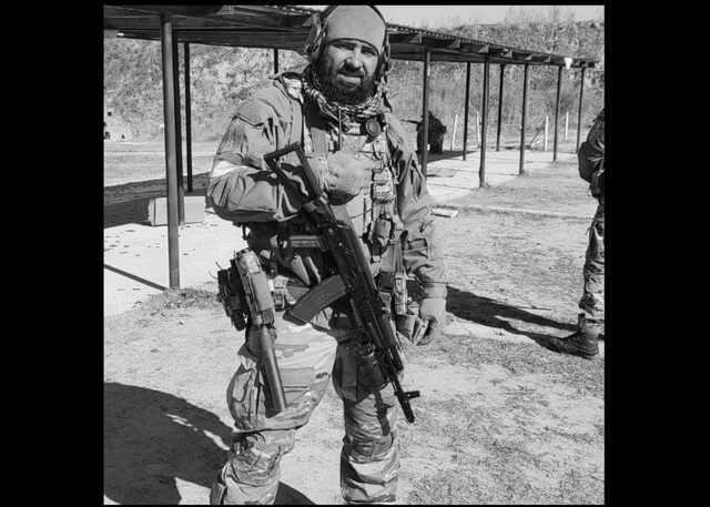 В Киеве простились с погибшим на фронте журналистом Каримом Гуламовым