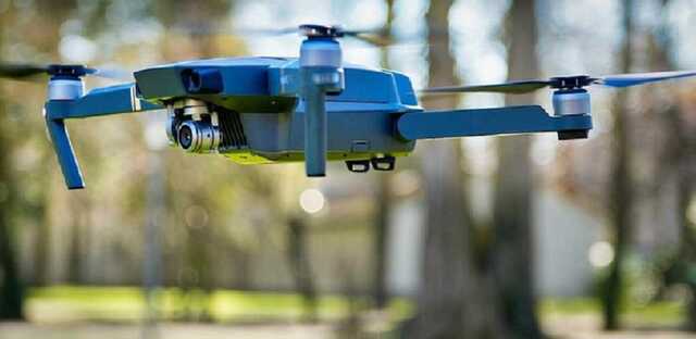 Після розголосу польська фірма повернула українцям гроші за дрони для військових