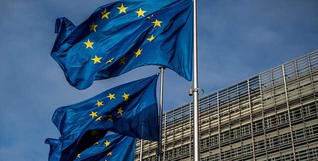 ЕС разрешит "Роснефти" и "Газпрому" поставлять энергоресурсы в третьи страны