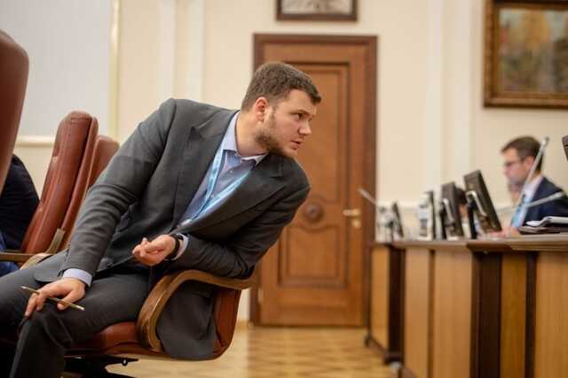 Владислав Криклій: молоде дарування корупційних схем знову рветься до влади?