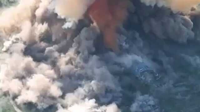 У ЗСУ показали відео підриву російського складу у Харківській області