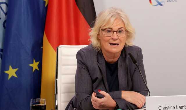 Україна отримала німецькі РСЗВ Mars II і ще три гаубиці PzH 2000