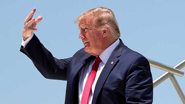 Трамп образно объяснил, почему трансгендерам не место в спорте