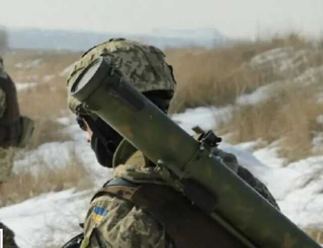 Українцям хочуть щомісячно виплачувати по 19,5 тис. грн. за заслуги