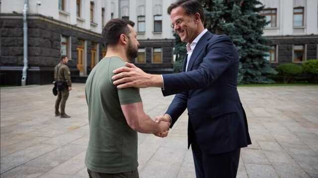 Премьер Нидерландов пообещал Зеленскому не прекращать поставки оружия в Украину