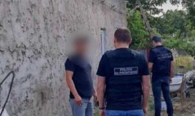 Помогали призывникам сбегать из Украины. В Молдове накрыли нелегальный бизнес