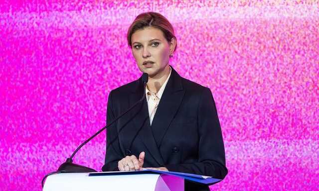 Зеленська представила мобільний додаток для жінок-жертв домашнього насильства