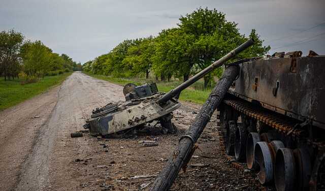 Війська РФ намагаються відтіснити армію України від околиць Донецька – Генштаб