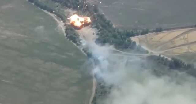 "Богиня помсти": ЗСУ показали, як українська "Фурія" знищила російський "Ураган"