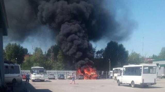 В Донецке под обстрел попало автотранспортное предприятие