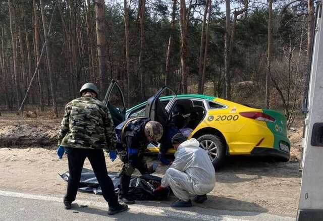 У Бучі поховали 15 жертв окупантів, особи яких не змогли встановити