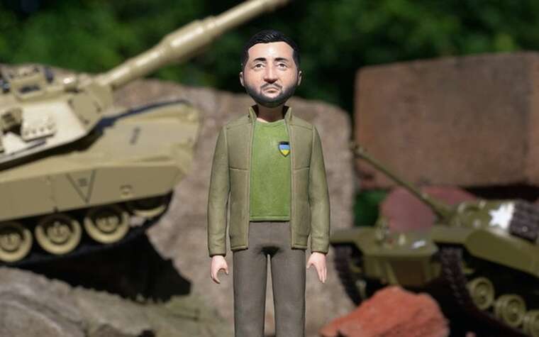 Компанія з Нью-Йорка зібрала понад $125 тисяч на створення фігурки Зеленського