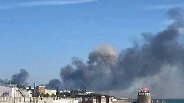 З’явилися супутникові знімки знищених російських літаків після вибухів у Криму