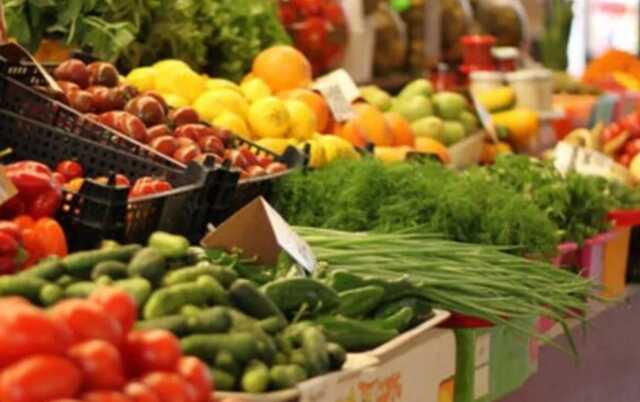 Ціни на овочі та фрукти б’ють по кишенях українців