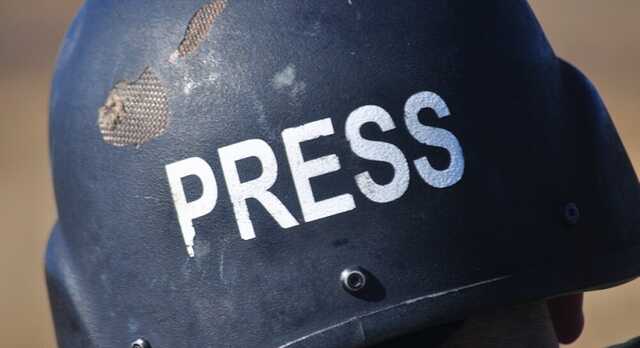 Знімальна група «Українського Свідка» потрапила під обстріл в Авдіївці