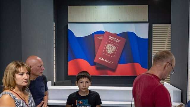 У Польщі розробляють рішення, яке дозволить відмовляти росіянам у видачі віз