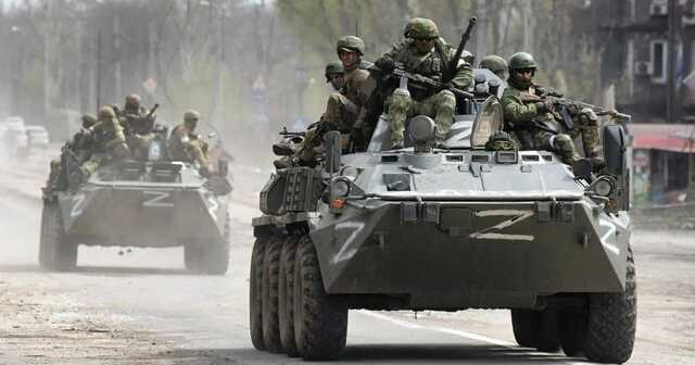 Плани РФ щодо Херсона провалилися: військове командування окупантів втекло, — ОВА