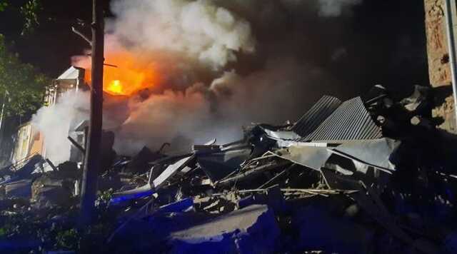 Обстріл гуртожитку у Харкові: кількість загиблих зросла