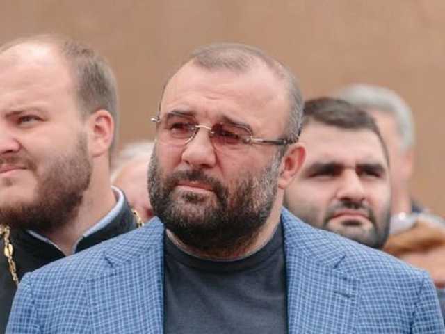 В Днепре подельники криминального авторитета «Нарика» торговали гуманитаркой с ЕС