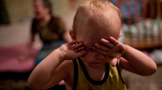 В России незаконно усыновляют похищенных из Мариуполя детей