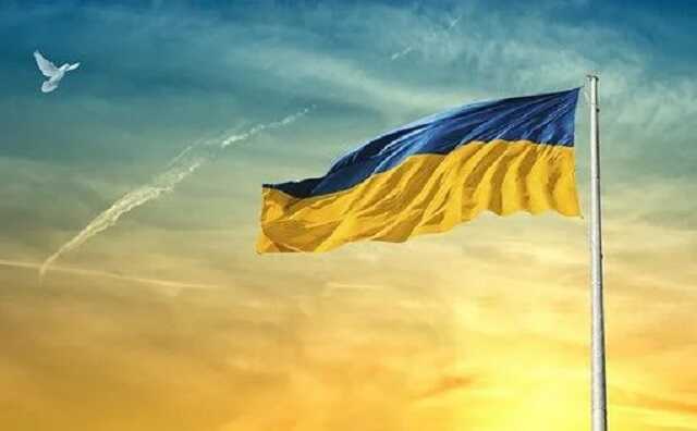 Над окупованим Маріуполем 24 серпня сили опору підняли український прапор