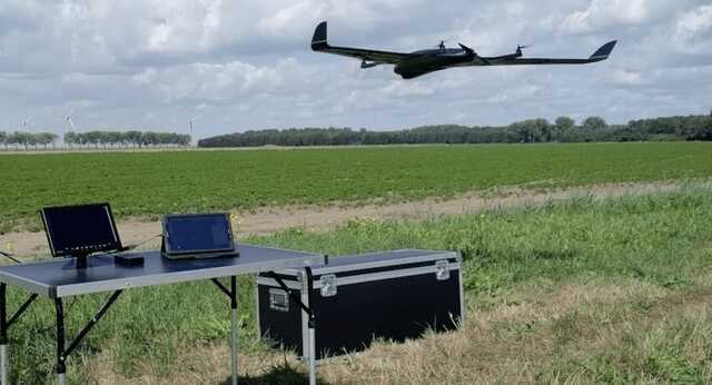     䳿   DeltaQuad:   쳺