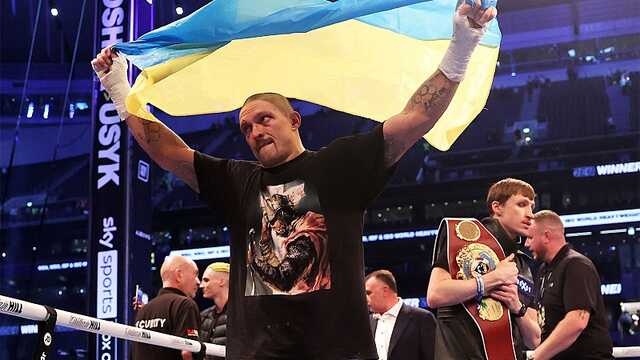 Усик повернувся на перше місце в рейтингу кращих боксерів за версією The Ring