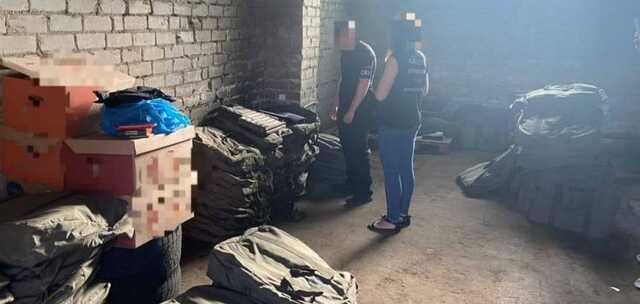 У Рівненській області незаконно торгували гумодопомогою