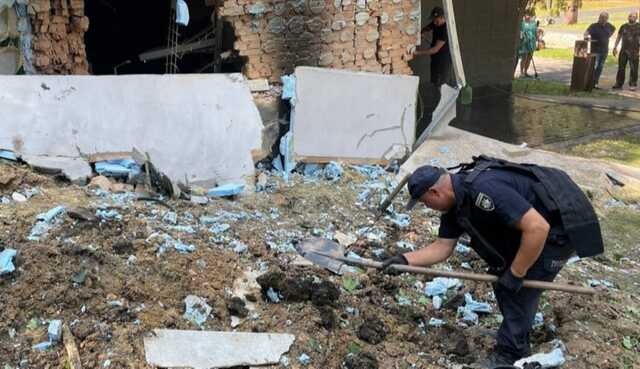 Війська РФ вдарили по Шевченківському району Харкова із системи "Піон"