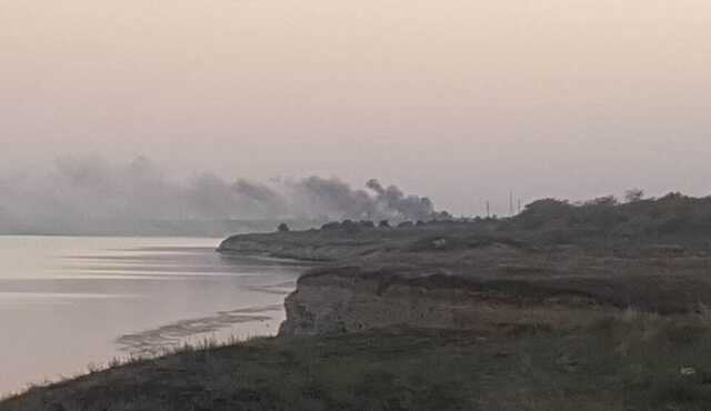 "Бавовнятко" дісталося Берислава: у окупантів детонує склад з боєприпасами