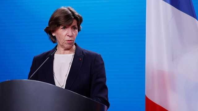 Візове питання: у Франції закликали розрізняти звичайних росіян та винуватців війни