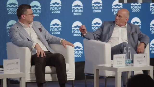 В Польше призвали Евросоюз поддерживать Украину "как можно больше и быстрее"