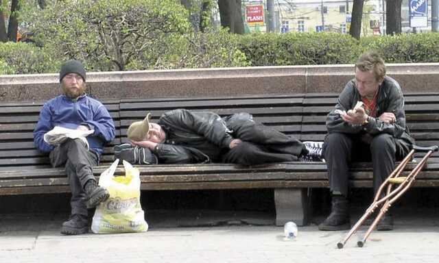 У Санкт-Петербурзі шукають контрактників серед безхатченків